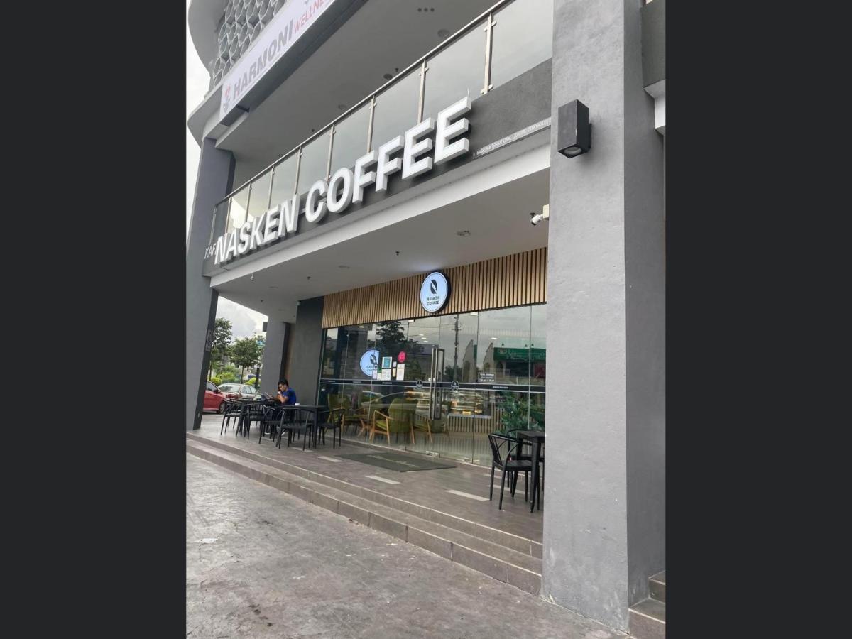 Aaira Troika Residence,Kota Bharu Kültér fotó