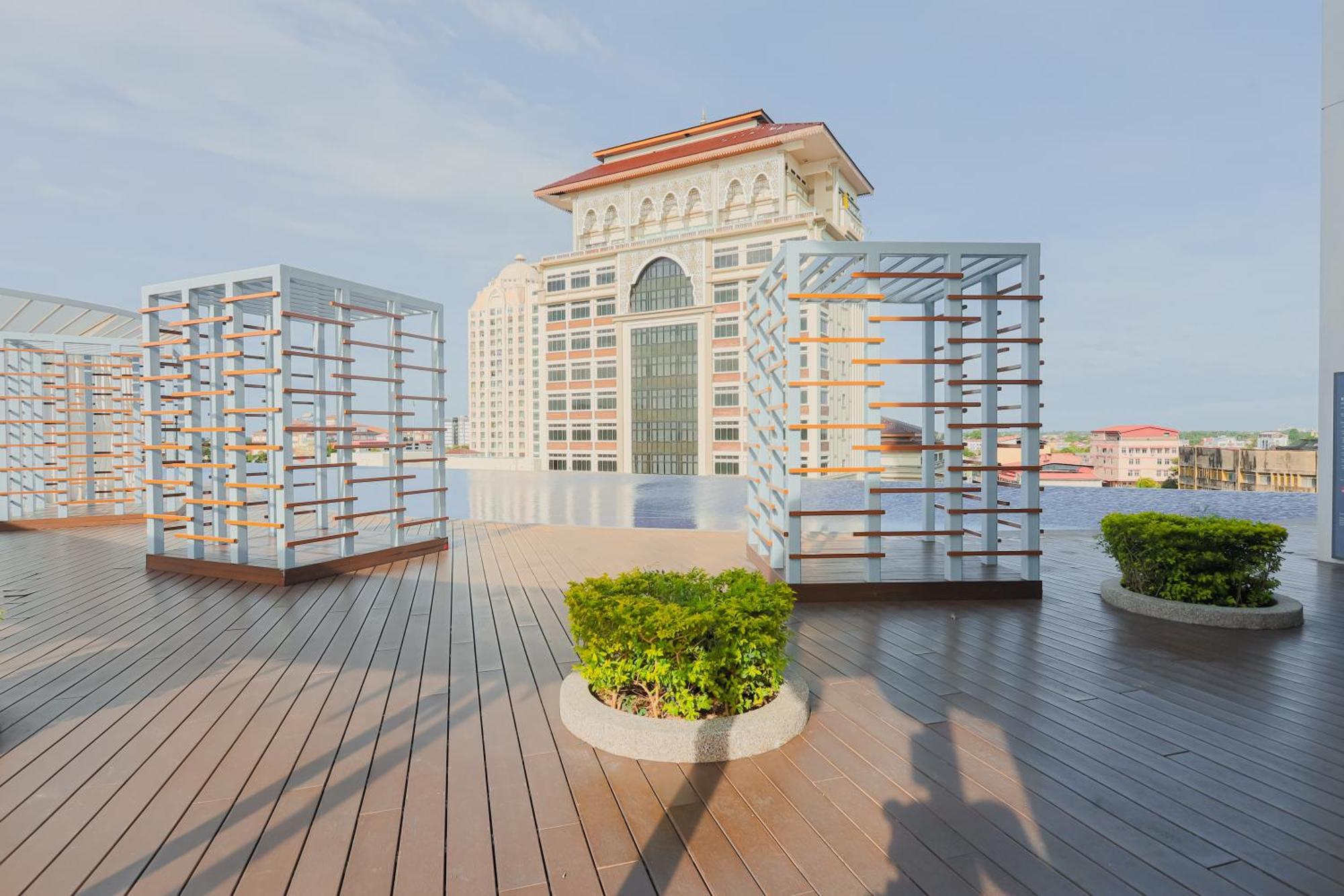 Aaira Troika Residence,Kota Bharu Kültér fotó